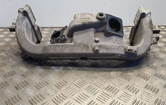Subaru Impreza III Intake manifold ZLGDYLE4D 312246 Ee20