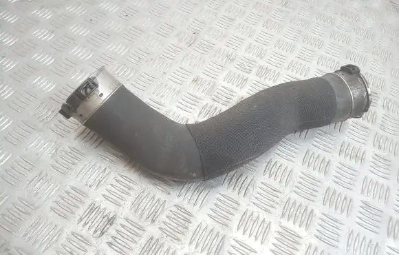 BMW 1 F20 F21 Intercooler hose/pipe 4742748