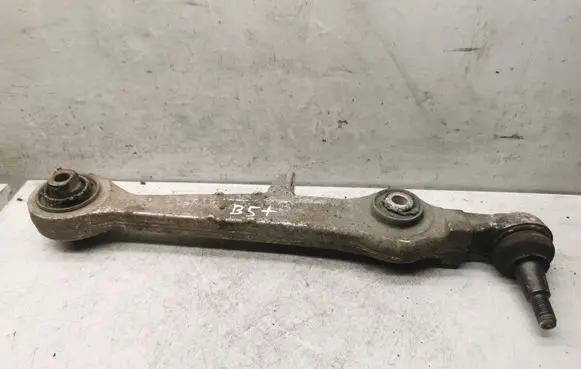 Volkswagen PASSAT B5.5 Front control arm 4B3407155A