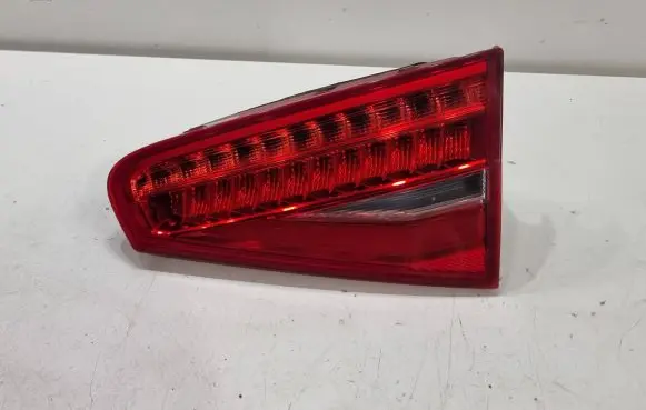Audi A4 S4 B8 8K Tailgate rear/tail lights 8K5945094AC