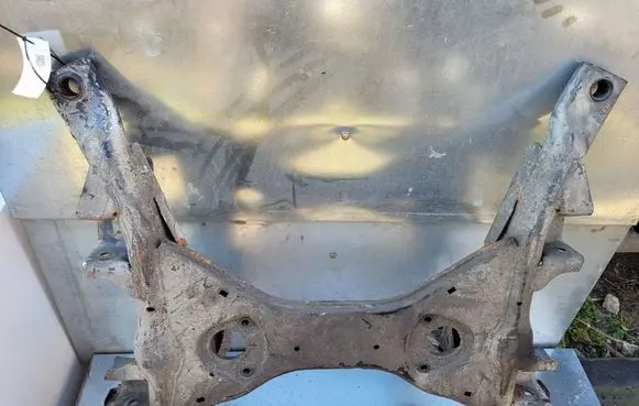 Mercedes-Benz Vito Viano W639 Front subframe