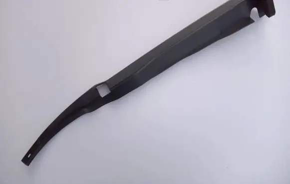 Infiniti QX80 Fender end trim 