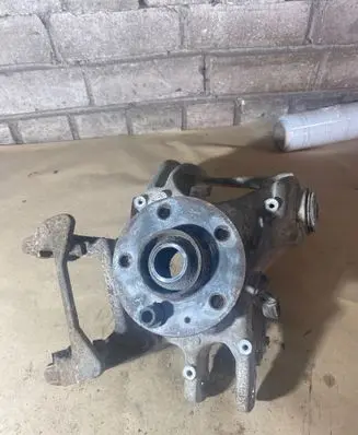 Audi A7 S7 4G Rear wheel hub 8R0505436C