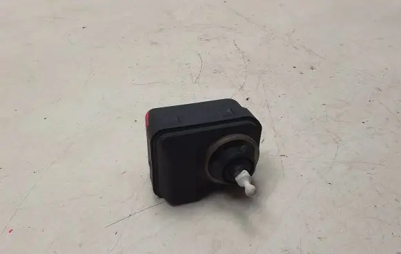 Saab 9-3 Ver1 Headlight level adjustment motor 