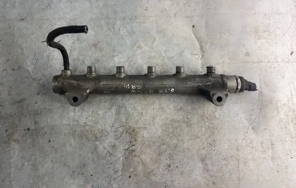 Hyundai Santa Fe Fuel main line pipe 0445214085 3140027400