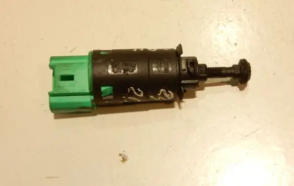 Citroen C4 I Brake pedal sensor switch 9665602380 24204