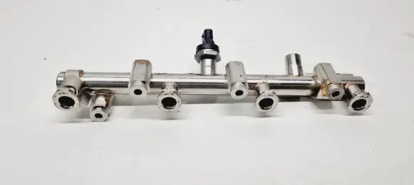 Nissan Qashqai J12 Fuel main line pipe 1752000Q5J 175206UB0A A2829051100