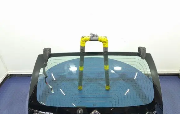 Citroen C1 Rear windscreen/windshield window 