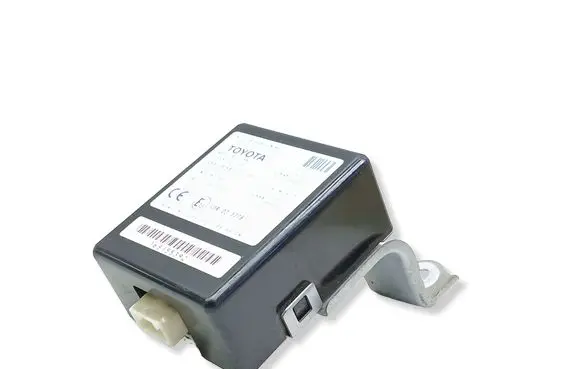 Toyota Corolla Verso E121 Door control unit/module 897410F010 61B168000 10R021776