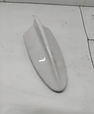 BMW X6 E71 Roof (GPS) antenna cover 6972573 50010185