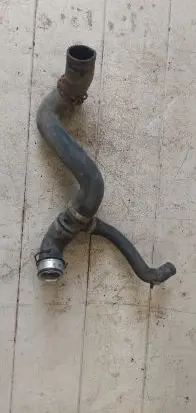 Mercedes-Benz ML W164 Engine coolant pipe/hose