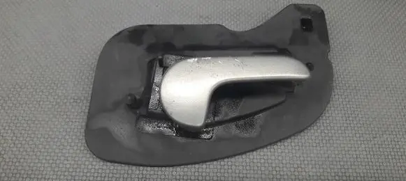 Opel Corsa C Front door interior handle