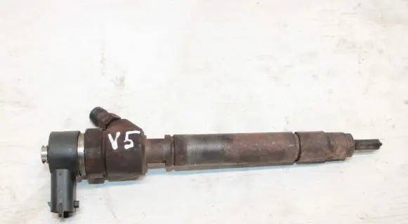 Volvo XC90 Fuel injector 30750283 0445110251
