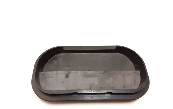 Volkswagen PASSAT B7 USA Quarter panel pressure vent 6R0819465A