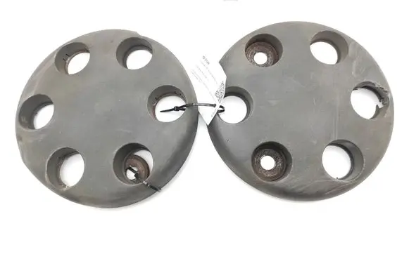 Iveco Daily 35.8 - 9 R16 wheel hub/cap/trim 93820281
