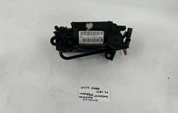 Mercedes-Benz E W211 Air suspension compressor 211320030