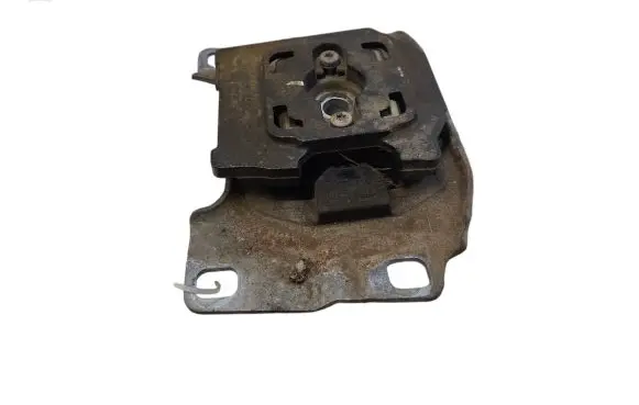 Volvo V40 Engine mount bracket 322A69