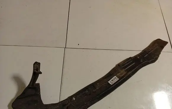 Audi Q7 4L Other exterior part 4L0821112