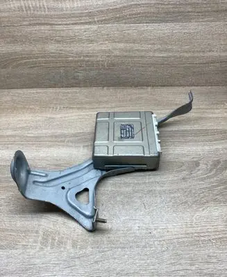 Toyota Highlander XU20 Central body control module 8922148170 2440000200