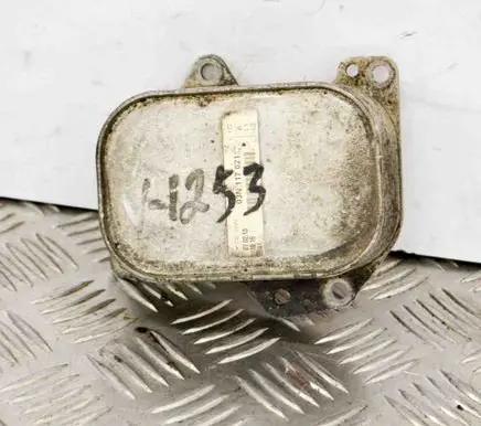 Engine oil radiator