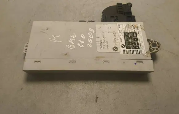 BMW 3 F30 F35 F31 CAS control unit/module 6963828 B681926 3012004