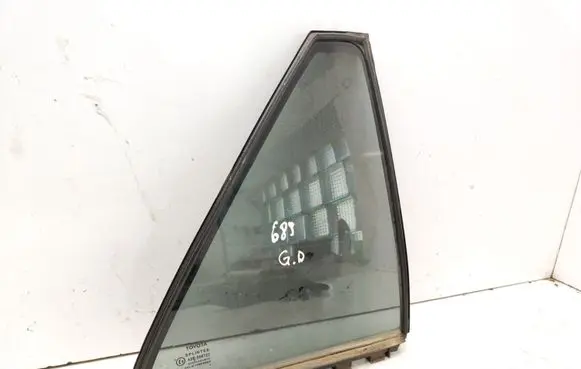 Toyota Avensis T250 Rear vent window glass 6818805050 43R006723