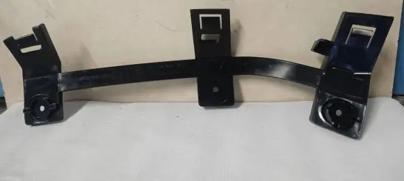 Tesla Model X Headlight/headlamp mounting bracket 104695700F