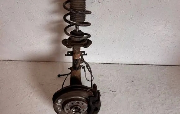 Nissan Qashqai Front wheel hub spindle knuckle MCPERSON
