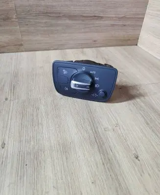 Light switch