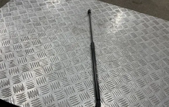 Opel Corsa E Tailgate/trunk strut/damper 13428064