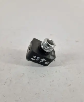 Audi A4 S4 B8 8K Wing mirror switch 8K0959565F