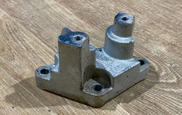 Land Rover Evoque II Driveshaft support bearing bracket K8D25K291AB