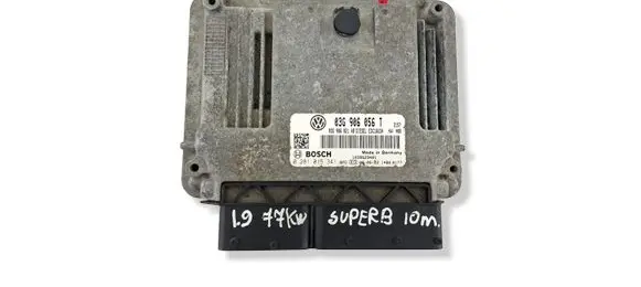 Skoda Superb B6 (3T) Engine control unit/module 03G906056T 03G906021AB 0281015341