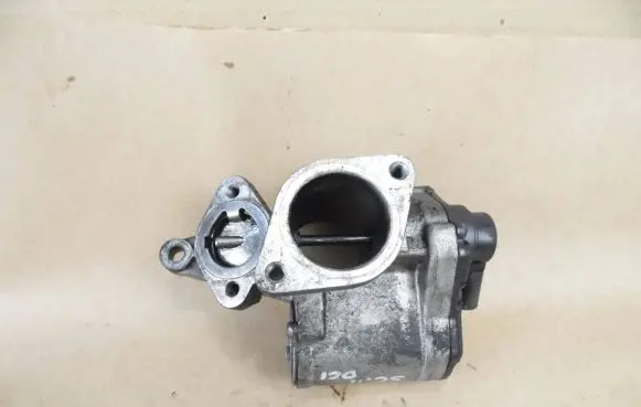Renault Scenic II - Grand scenic II EGR valve 8200609274 A2C53026 H8200194323