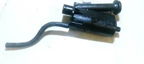 Mitsubishi Space Star Breather/breather pipe/hose 8200082486