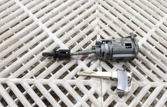 Audi Q7 4M Coupe door lock (next to the handle) 7M2837167 7M1837167