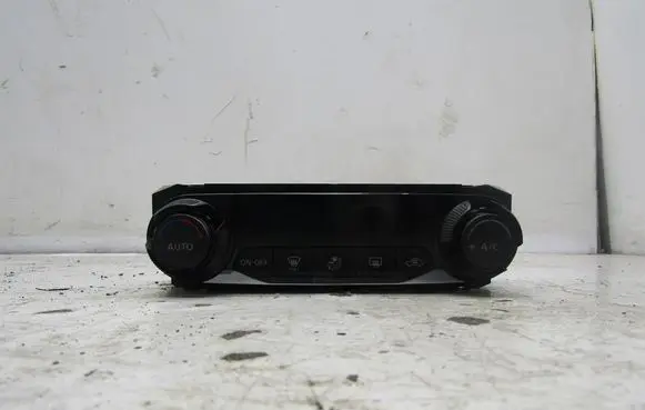 Nissan Micra K14 Climate control unit 27500-5FA5A