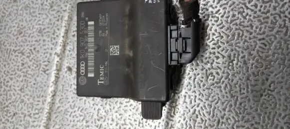Audi A3 S3 8P Comfort/convenience module