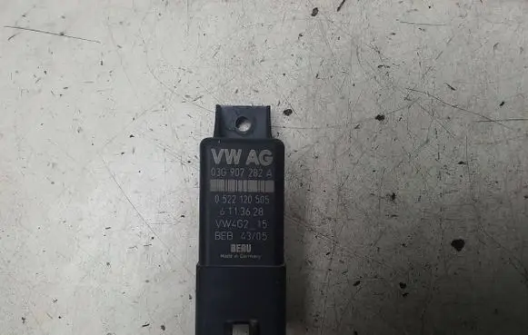 Skoda Octavia Mk2 (1Z) Glow plug pre-heat relay 03G907282A 0522120505 6113628
