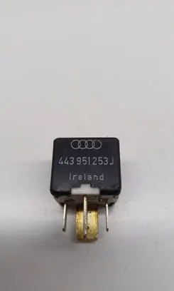 Audi A6 S6 C5 4B Other relay 443951253J