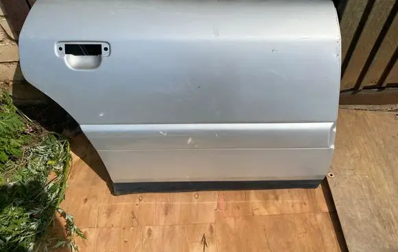 Rear door