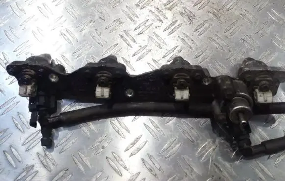 Ford Mondeo MK II Fuel main line pipe 938f9d280ca 938f-9d280-ca