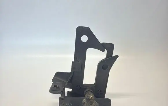 Mercedes-Benz E C207 W207 Engine bonnet/hood lock/catch A2078800164