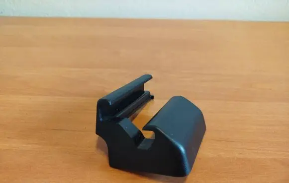 Renault Twingo III Front driver seat rail trim A4539192900 875059796R