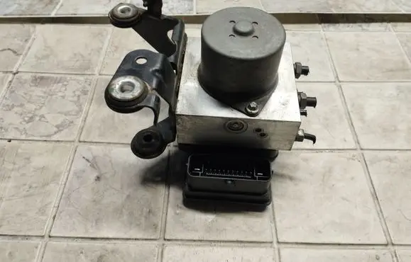 Ford Galaxy ABS Pump 8G912C405AB 16565704 54085037A