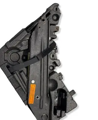 Porsche Cayenne (9PA) Tool box 7L0012112