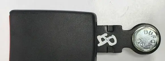 Fiat Panda II Front seatbelt buckle 33032823