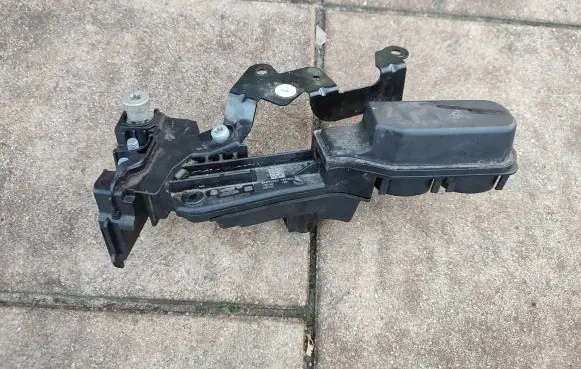 BMW X3 G01 Current control relay 9339823