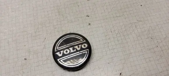 Volvo S60 Original wheel cap 30666913 61MM