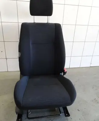 Suzuki Swift I Front passenger seat 